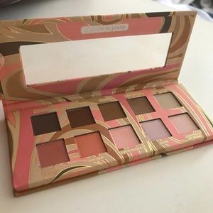 Pacifica Eyeshadow palette